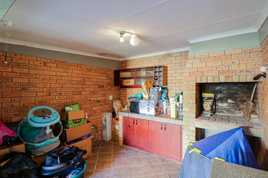 3 Bedroom Property for Sale in Heiderand Western Cape